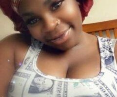 New lady on the block!! Thick ass chocolate petite bunny!! Come be my playboy - Image 3