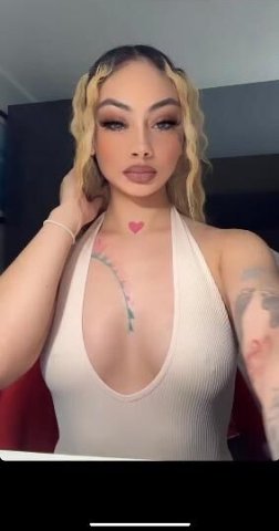 Get Intrigued & See 💦 UPSCALE LATINA 🥂 - 1