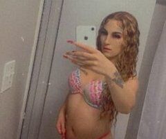 Thick Latina 😍🏆 - Image 4