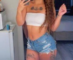 Thick Latina 😍🏆 - Image 7