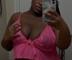 Greensboro escorts - Juicy Thick Fat Wet Creamy Puusy