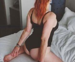 SEXY REDHEAD - Image 2
