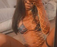 San Fernando Valley escorts - NEW IN TOWN!!! fun sexy petite chocolate OUTCALLS