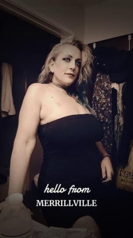 IN MICHIGAN CITY Looking for a PAWG How bout a PAWM [Phat AssWhite Milf] instead😘 - 1