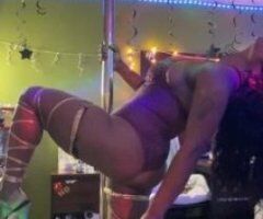 Fayetteville escorts - Incall party with Sexy Sunday cum have fun with Me