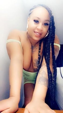 COME WINE N DINE WITH ME OR FOLLOW ME STRAIGHT THERE 🫦🫦🫦💦💦💧🌊 💅💦💦🍯🍯🥂Incall/Outcall 💋 Sexy natural bombshell ✅ Serious inquiries only.. - 1