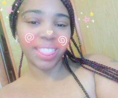 come feel this throat baby i promise u wont be disappointed ☹ she go deep - Image 2