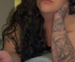 cum see me for fun👅🌹 - Image 8