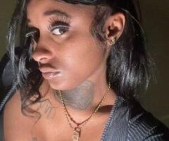 Huntsville escorts - indian hottie come let me take your mind off things 💦😘