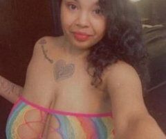 Milwaukee escorts - hi honey this is Pocahontas