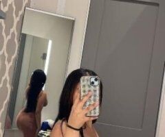 female escort - Image 4