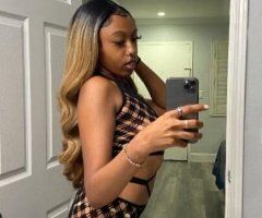 Raleigh-durham escorts - ITS TITTY TUESDAY BABY🍒👅 SLIM THICK , TIGHT , & CREAMY💦 INCALL AVAILABLE NOW🍆🍒 Topless Massage special with Happy Ending 😋🤫