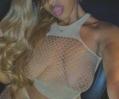 ITS TITTY TUESDAY BABY🍒👅 SLIM THICK , TIGHT , & CREAMY💦 INCALL AVAILABLE NOW🍆🍒 Topless Massage special with Happy Ending 😋🤫 - Image 4