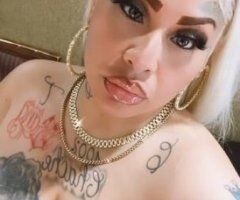 🫦😘 UPSCALE SMELL GOOD & CLEAN 🤤😚🥰 SUPER SLIPERRY & WET 💦💦🫦😜 - Image 2