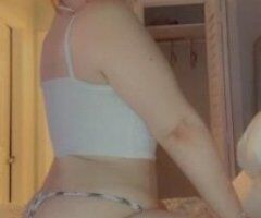 West Palm Beach escorts - back to suck some dickk.