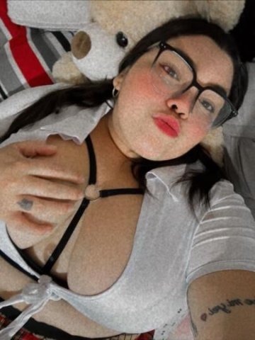 sexy latina - 1
