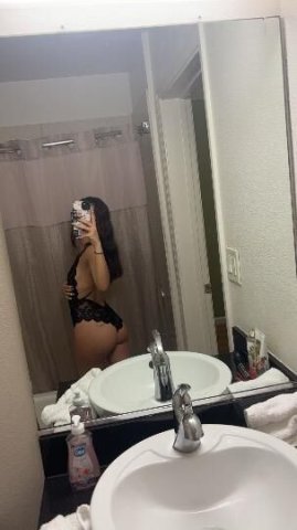 Lovely🩵💦 Always ready to play but are you ready🤭 - 1
