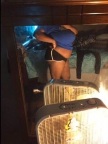 outcalls qv nd hhr NO BARE - 1
