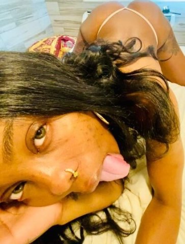 🔥BJ AND FACETIME SHOW DEALS ALL DAY🔥😋💦THIS THROAT SWALLOWS THE CUM EVERY TIME😋💦 - 1