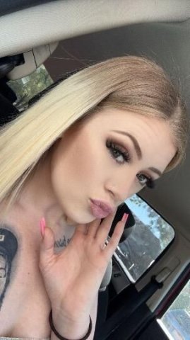 New Snow Bunny in Town 💋 - 1