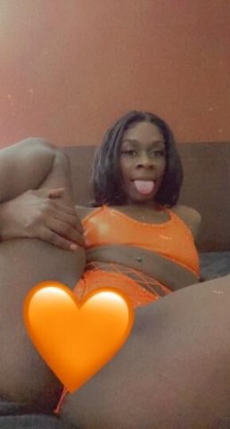 💓 NEW IN TOWN 💦👅 Your Favorite Secret 😍🤫 - 1