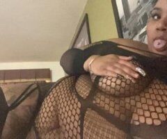 6'2 Juicy Beautiful BBW Goddess 🍑💦👅 - Image 6