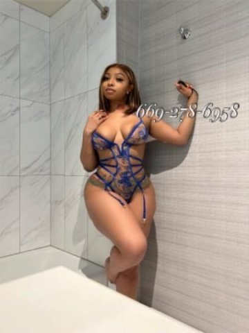 Sexy Upscale Companion Available Now - 1