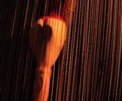 italian bombshell - Image 3