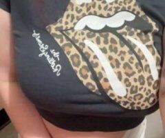 Submissive petite naturally blessed redhead 😉 😘 - Image 4