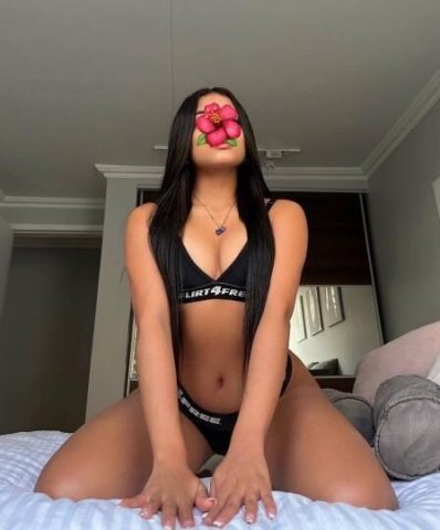 LATINA INCALL AND OUTCALL AVAILABLE 24/7😜😝 - 1