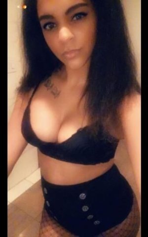 available nowv! Let's make a toast to champagne 🥂💦🍑👅💋😈🫦🤤💦💦 - 1