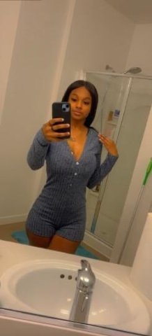 OUTCALLS ONLY TEXT ONLY ! Ask Ahead For Outcall Specials - 1