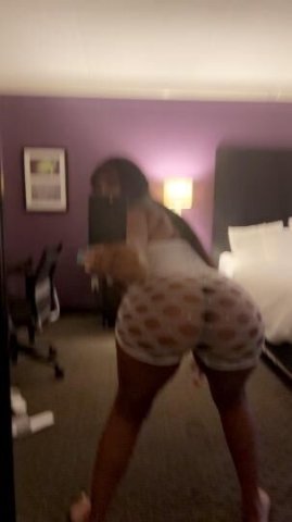 NEW IN TOWN 💋🥰💦💦💦💦BUBBLE BOOTY MIXED Portuguese HERE TO PLEASE YOU BABY (FACETIME VERIFY ME) 🇵🇹😘❤️💋💦💦💦 - 1