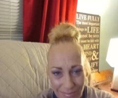 Stockton escorts - I'm in manteca and need a room