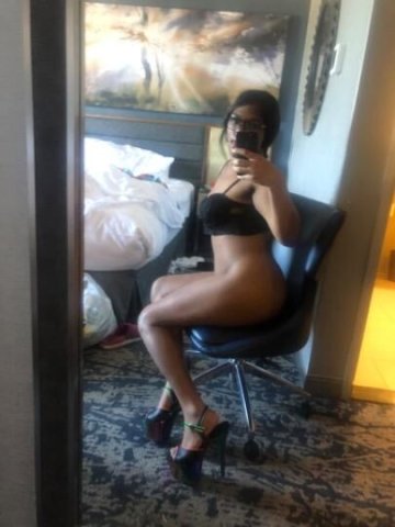 READ AD BEFORE CONTACTING❗HORNY 😏20YRS YOUNG 🍫BABE LOVES TO GET FUCKED😩 THICK IN ALL THE RIGHT PLACES🍑MISS MARI 🥵INCALL|OUTCALL🚘💦 - 1