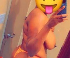 Available Now😜💕Best Head Doctor 👩⚕️ 💦Exotic Spits👅💕Come Fuck Me Baby - Image 5