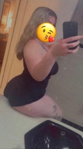 😈X🅇🆁︎🅰︎🆃︎🅴︎🅳︎ I ♥Sucking Dick 😜😝🥳 - 1
