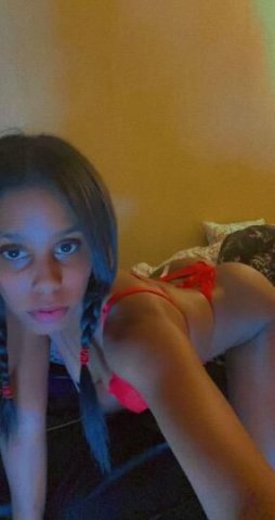 IM PROVIDING CUSTOM FACETIME SHOWS, SELLING CONTENT ONLY - 1