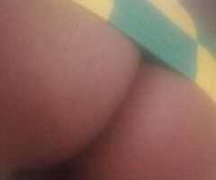 Milwaukee escorts - hello guys gonna party with me for my birthday. Have a real fun help me celebrate 38 night noon Day special come get it sweethearts I am back and ready for some fun and loving.