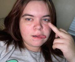 yes i sell content too and meet suck dick like candy - Image 4