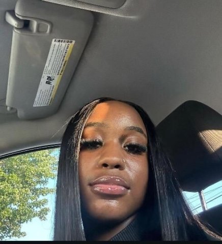 Sneakylink 💋🤍 - 1