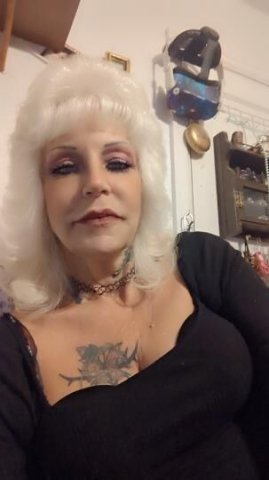 sexy hot 🔥 mature women - 1