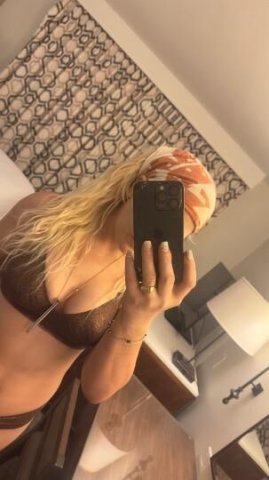 SWEET, PETITE, and DISCREET!! Highly reviewed Hottty! - 1