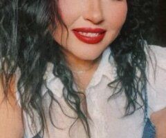 sexy latin girl - Image 3