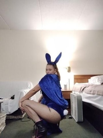 trick and treat call me if you wanna meet!! - 1