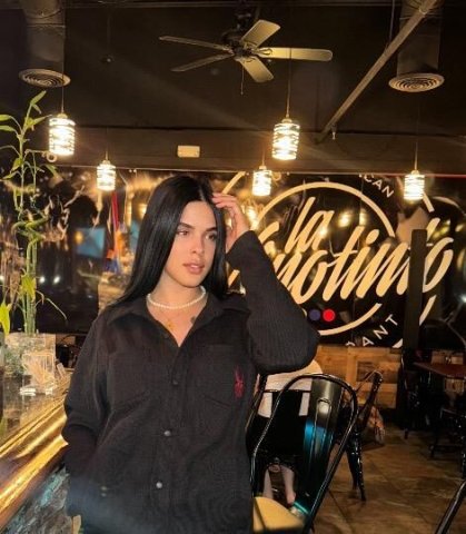 latina Cubana 🇨🇺 Nueva en La Ciudad - 1