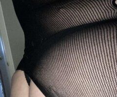 BORED && NEAR THE BEACH ... LETS GET WET - Image 6