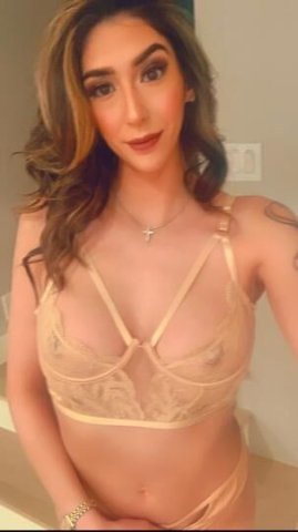 🍑🍒 𝒯𝒽𝑒𝓇𝑒 𝒾𝓈 𝓃𝑜𝓉𝒽𝒾𝓃𝑔 𝓌𝓇𝑜𝓃𝑔 𝓌𝒾𝓉𝒽 𝒶 𝓁𝒾𝓁 𝐵𝒰𝑀𝒫 & 𝒢𝑅𝐼𝒩𝒟👅👅 - 1