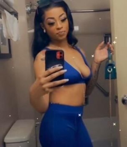 🎃Happy Holloween👻Sexy Hottie Ready To Lay It all out Trick or treat specials👻 - 1