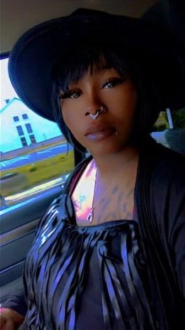 Ain't no Quarters, Ain't no Halves, Just some Wholes in dis house, Definition of the South, Ain't no Clothes in dis house‼ INCALL ONLYYY - 1